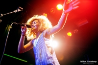 Izzy Bizu