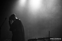 Zoè Zanias aka Alison Lewis (Keluar)