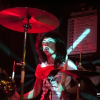 Blackbox Red and Nina Coyote eta Chico Tornado