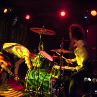 Blackbox Red and Nina Coyote eta Chico Tornado