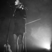 Hannah Epperson @ Paradiso