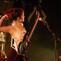 Hinds @ Tolhuistuin