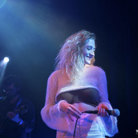 Janet Devlin @ Paradiso