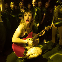 Lambrini Girls @ Grauzone