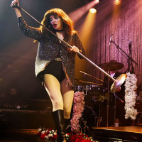 Lauren Mayberry @ Melkweg