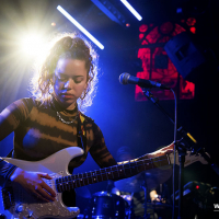 Nilüfer Yanya @ Bitterzoet