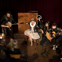 melan@highwayholidays.eu