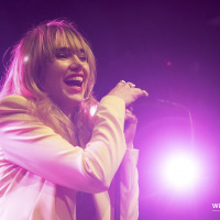 Suki Waterhouse @ Tolhuistuin