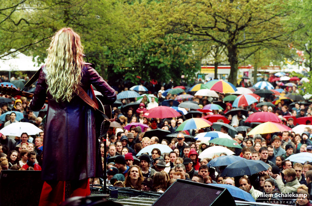 Kirsten @ Bevrijdingspop Haarlem 2002